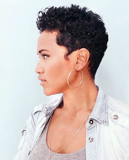 Natural Curly Crop with Slight Quiff – short curly African American pixie cut