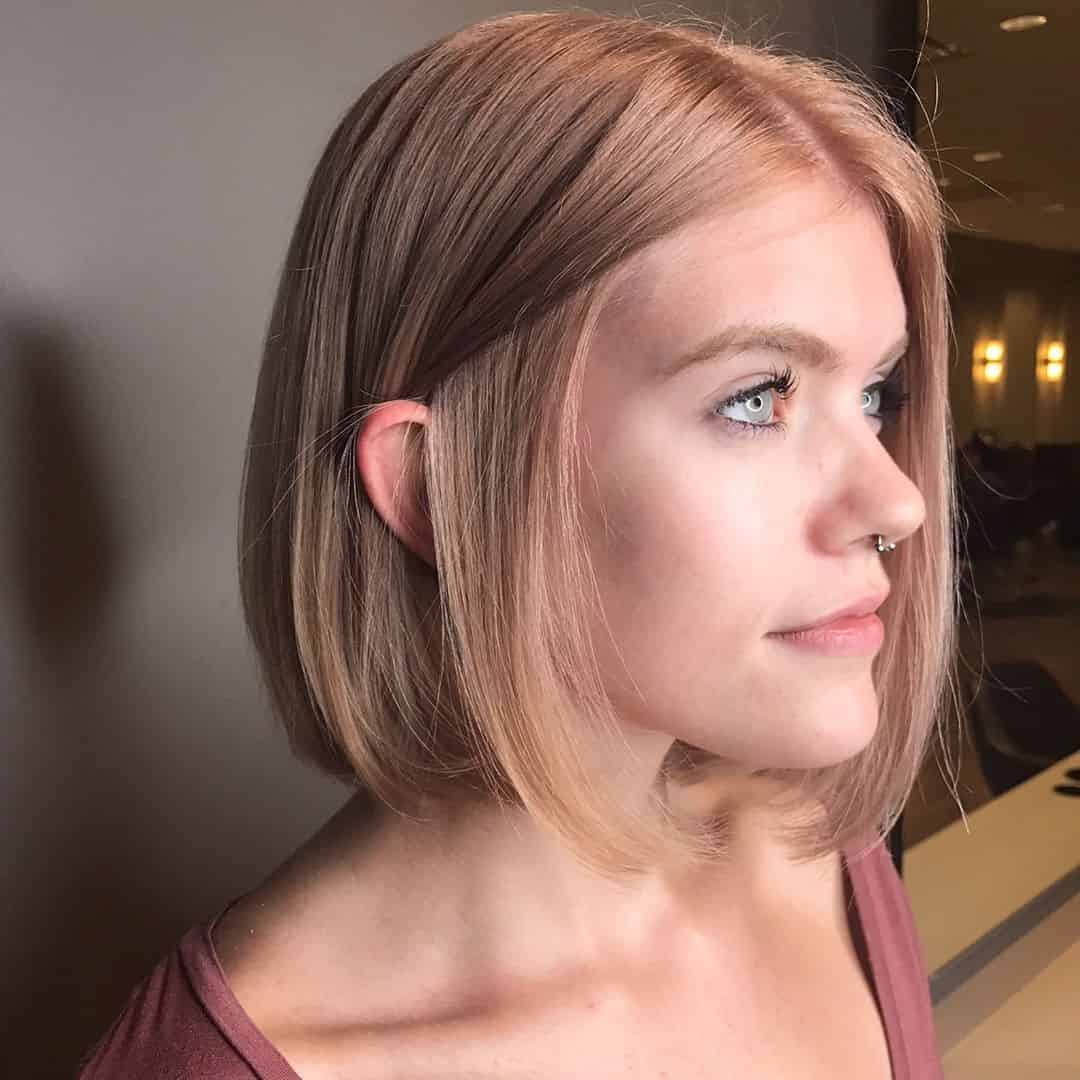 Traditional ombre blunt bob with middle part