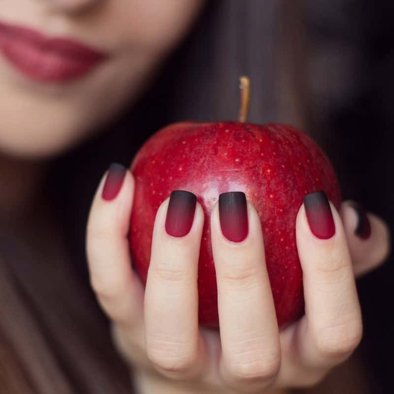 Dark ombre nails