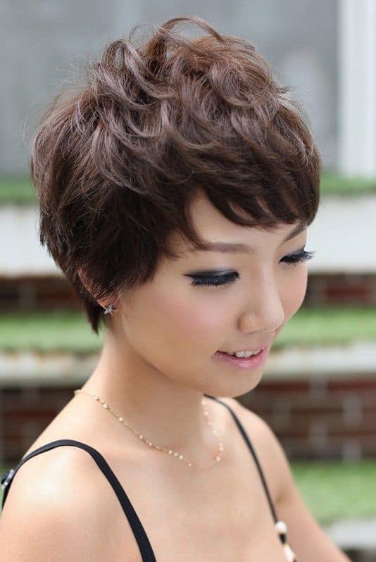 Layered modified bowl cut