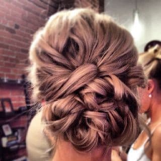 Fashionable Bridal Updo Hairstyle