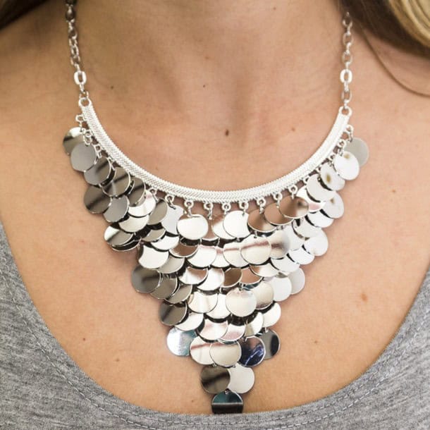 Metallic silver necklace