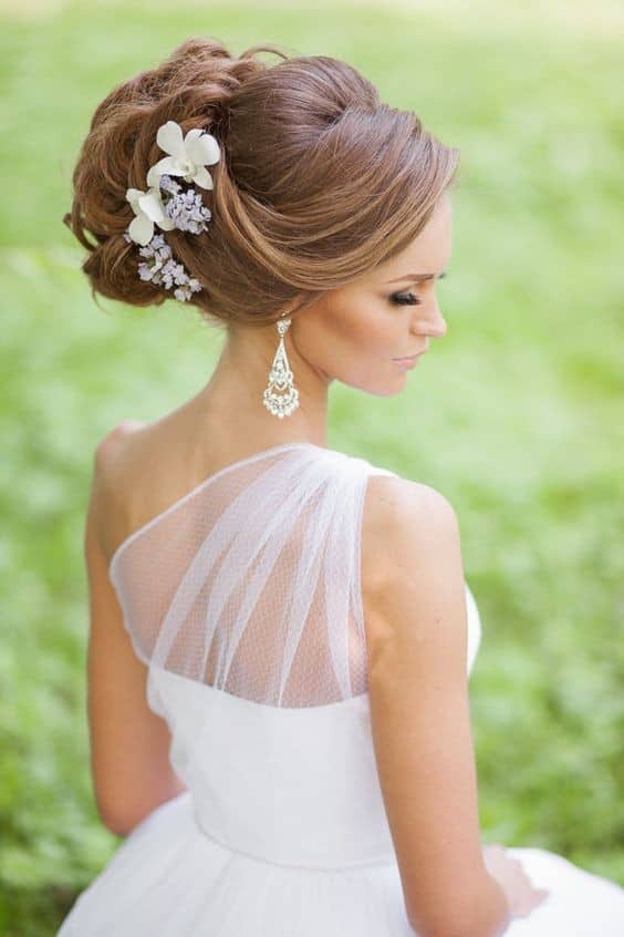 Fantastic Bridal Updo Hairstyle