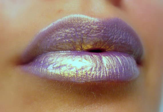 Iridescent lips