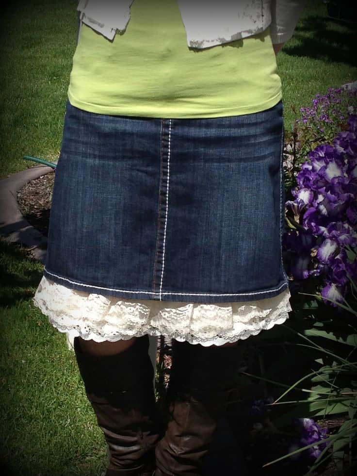 Jean skirt and long lace slip