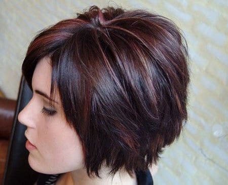 Multi-layered short bob