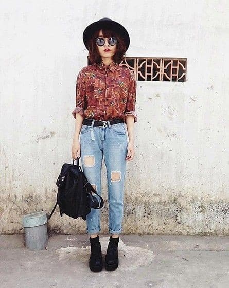 Printed Shirt Outfit for A Vintage Look