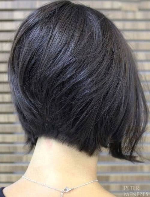 Straight graduated bob for thin hair