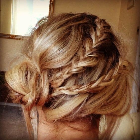 Messy Side Bun Hairstyle for Wedding