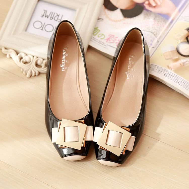 Square toe flats