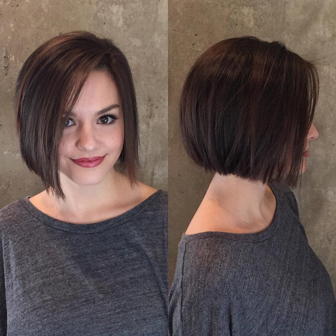 Loosely Curled Brown Bob with Highlights for Women with Thick Hair