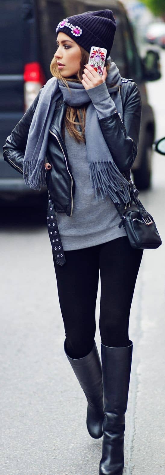 Grey long sleeve shirt and black leggings