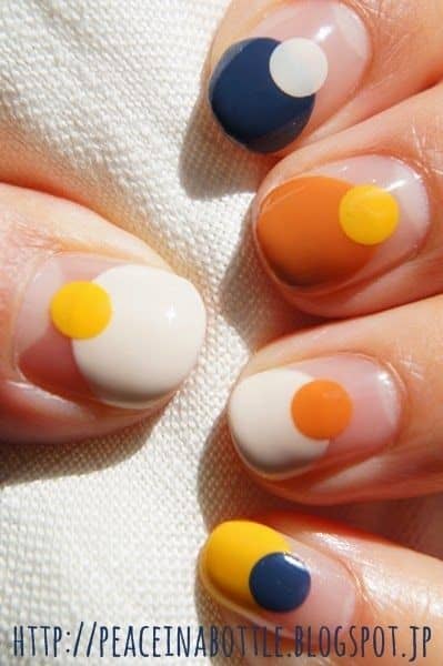 Stylish Yellow Nail Art