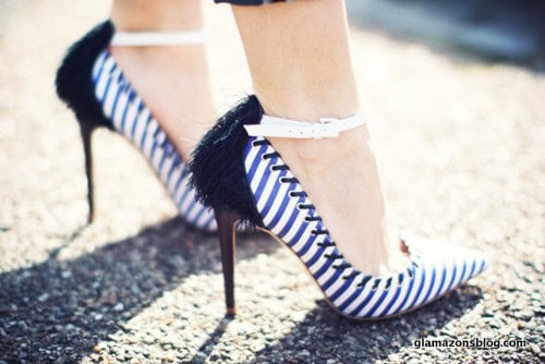 Striped fringe pumps