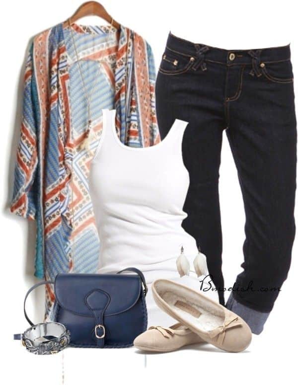 Tank top, printed kimono and jeans