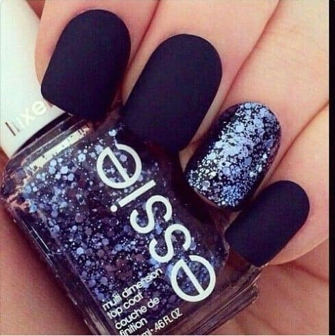 Chic Black Nail Design for Women