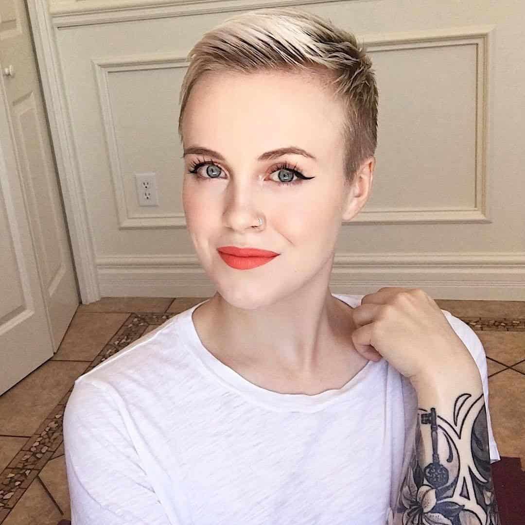 Pixie with some bold streaks