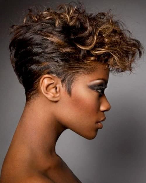 Short-n-wavy feathered cut