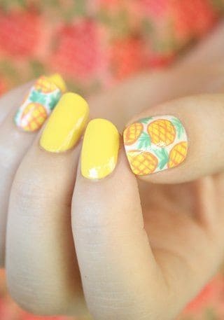 Cute Pineapple Nail Design