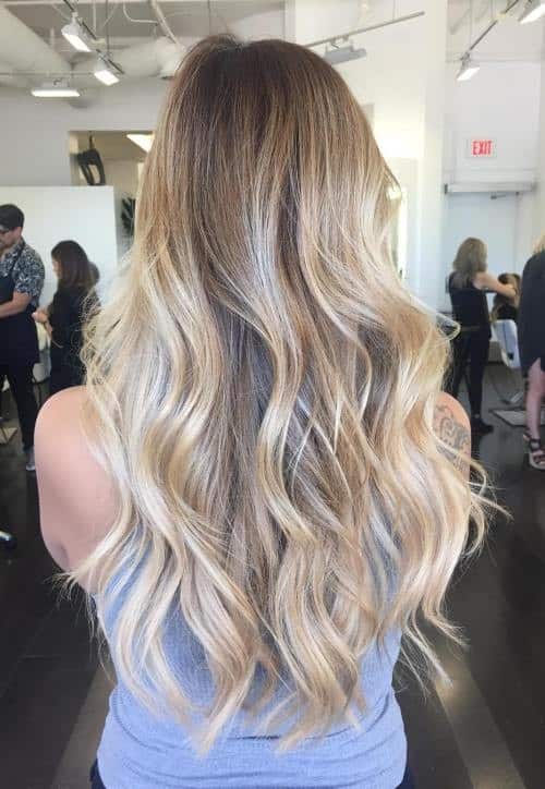 Fabulous and Voluminous Blonde Balayage