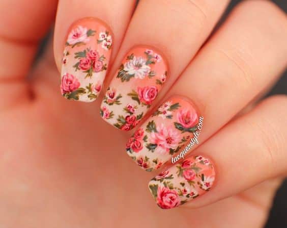 Beautiful Floral Nail Design