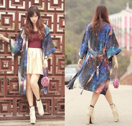 Kimono and mini-skirt