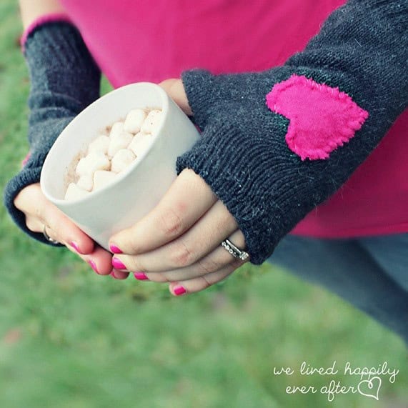 DIY Gloves with A Cute Heart