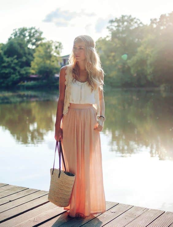 Maxi Skirt Outfit for Holiday