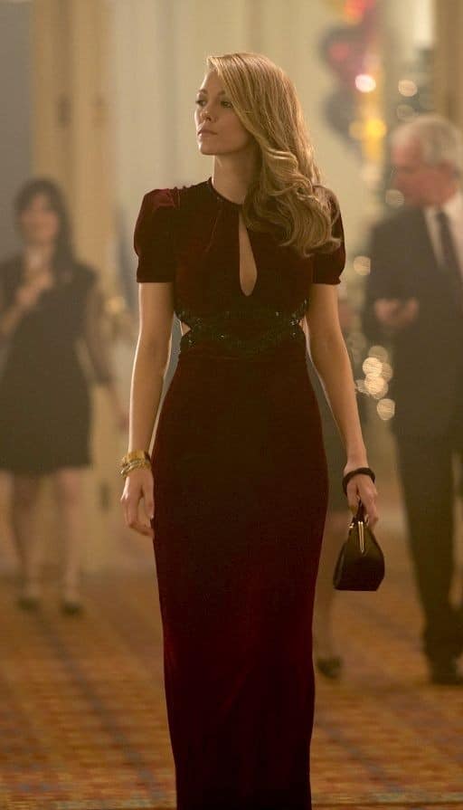 Sophisticated Velvet Dresses for New Year’s Eve