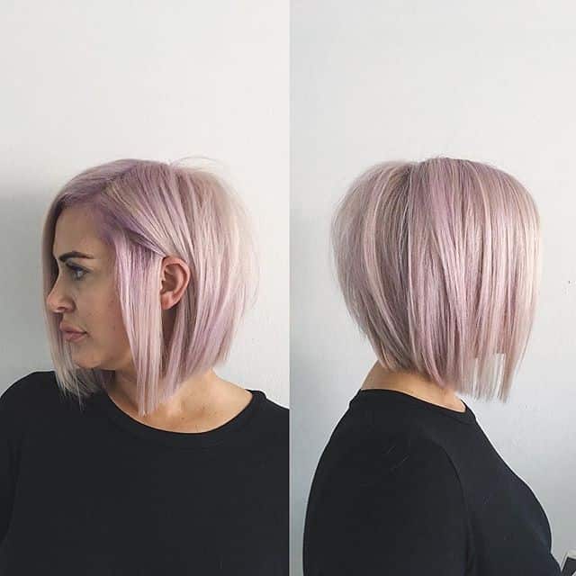 Traditional ombre blunt bob with middle part