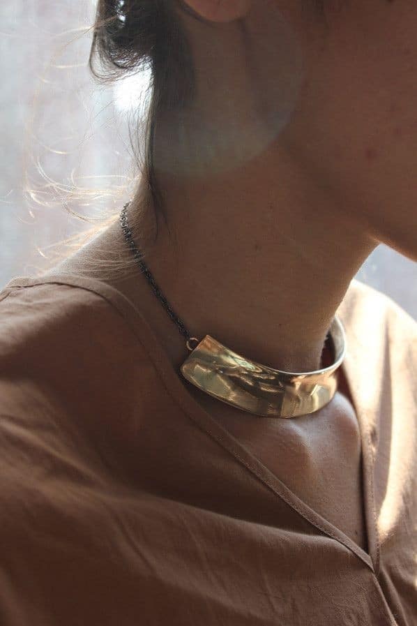 A metal choker