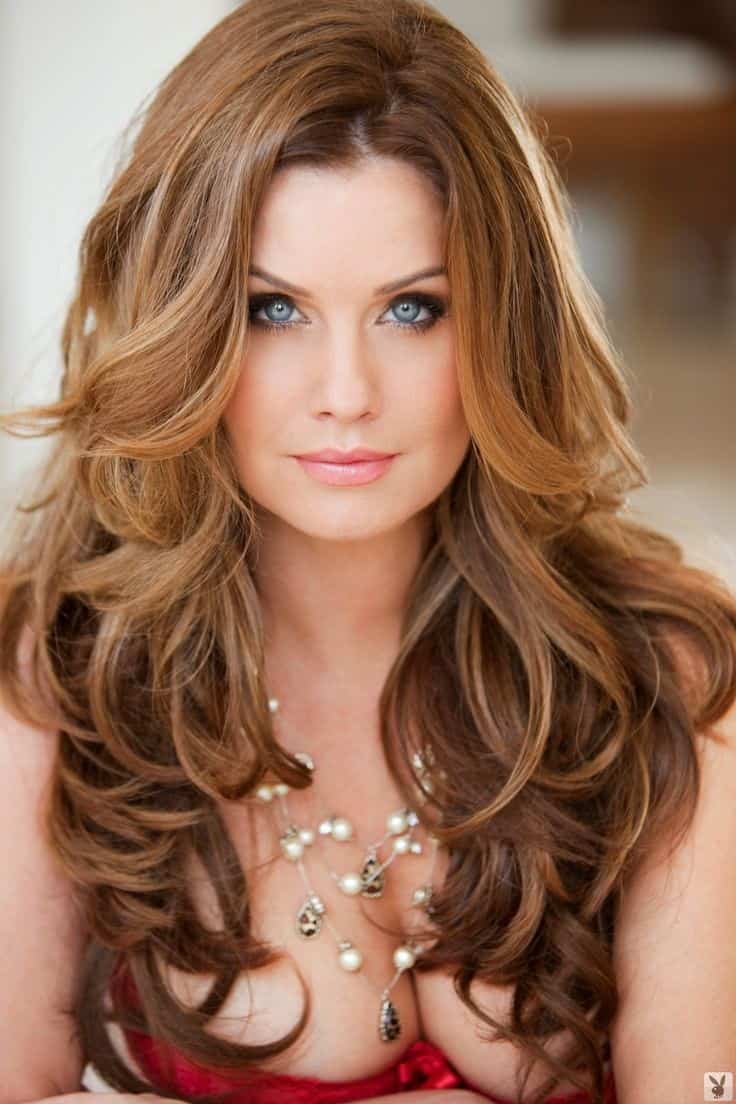 Layered Long Wavy Hairstyle