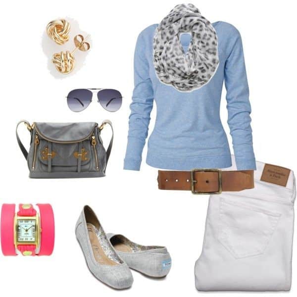 Fall outfit ideas for school: Baby blue shirt and white skinny jeans