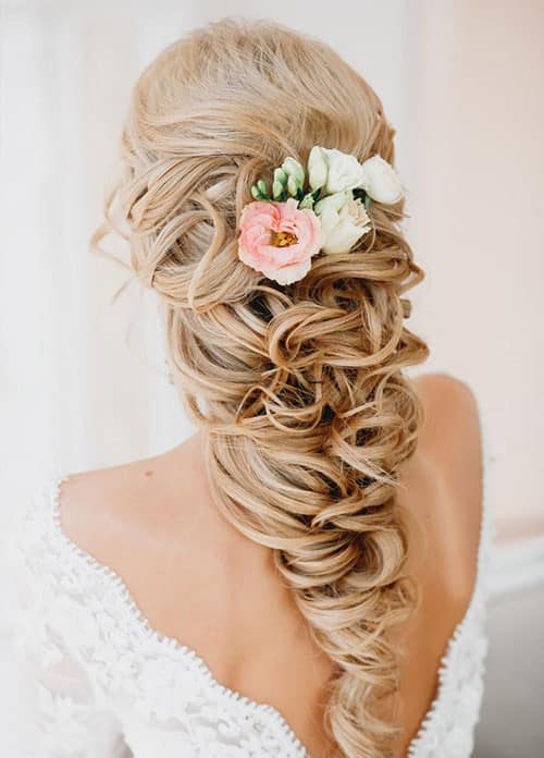 Pretty Bridal Hairstyle