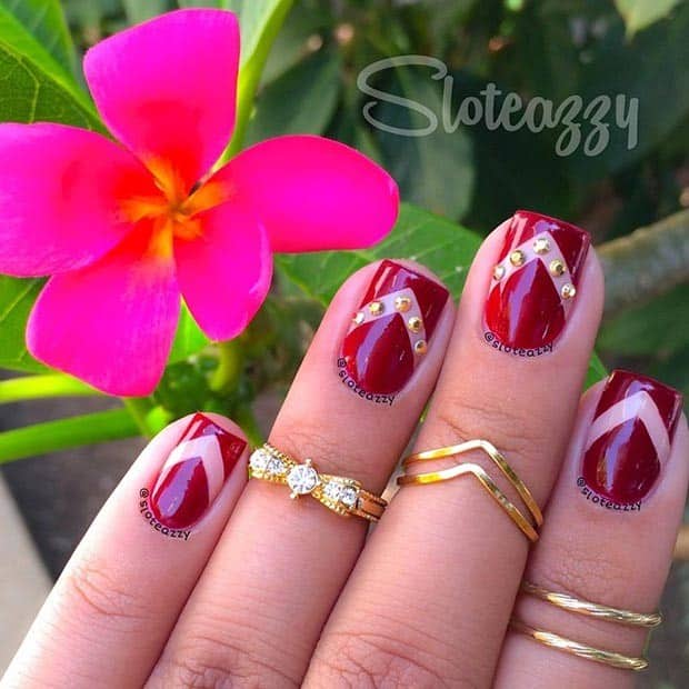 Nail Art: Dark Red &Gold Details