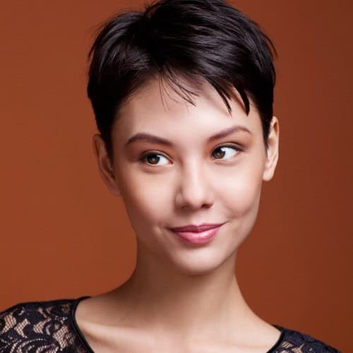 Cool and easy classic pixie cut