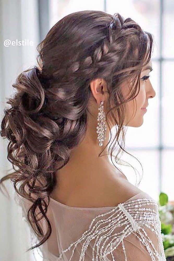 Pretty Bridal Hairstyle