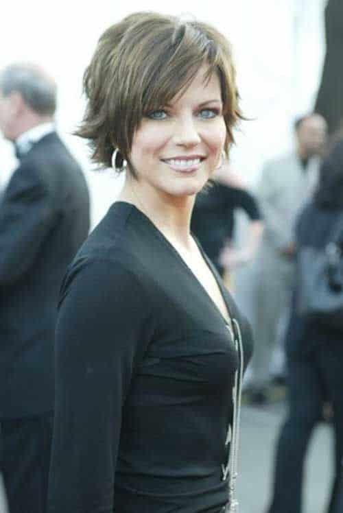 Trendy Short Hairstyles for Mature Women