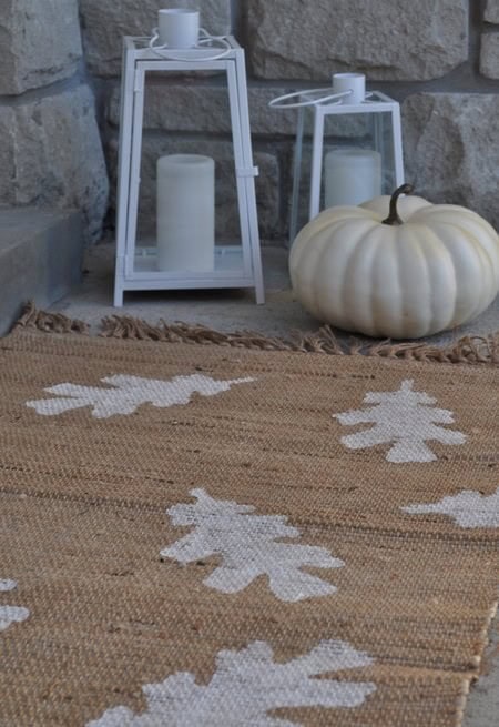 Austere Porch Decoration