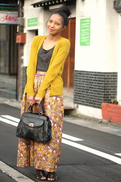 Maxi skirt and cardigan