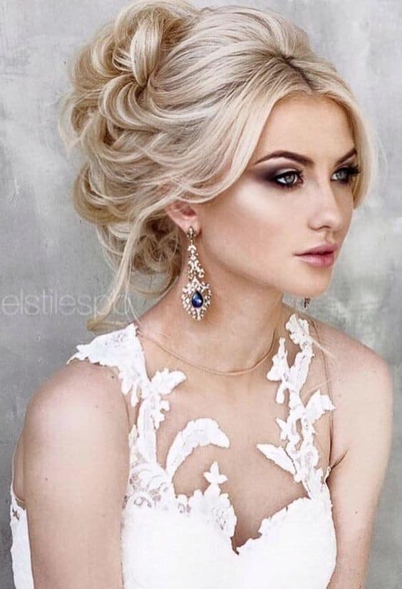 Gorgeous Wedding Updo Hairstyle