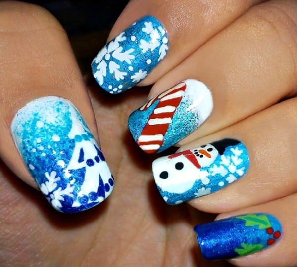 Stunning Christmas Nail Design