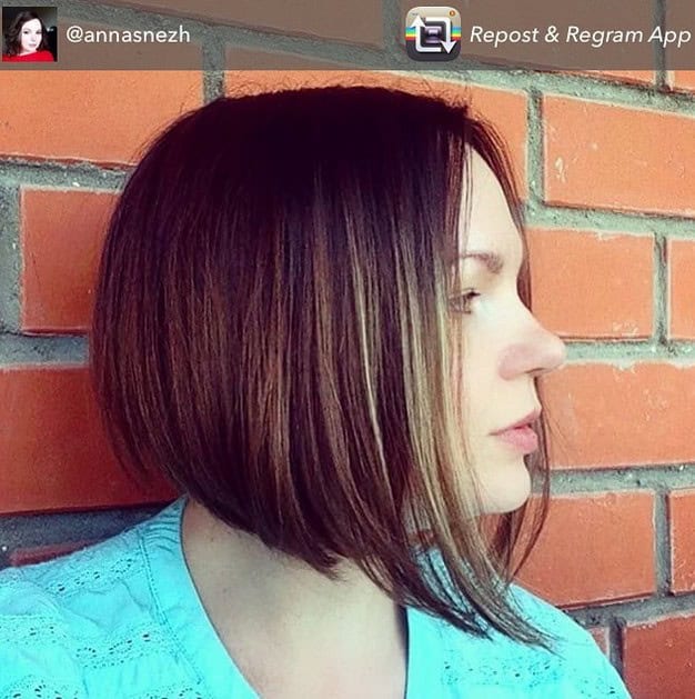 Inverted bob with middle part and front blonde streaks