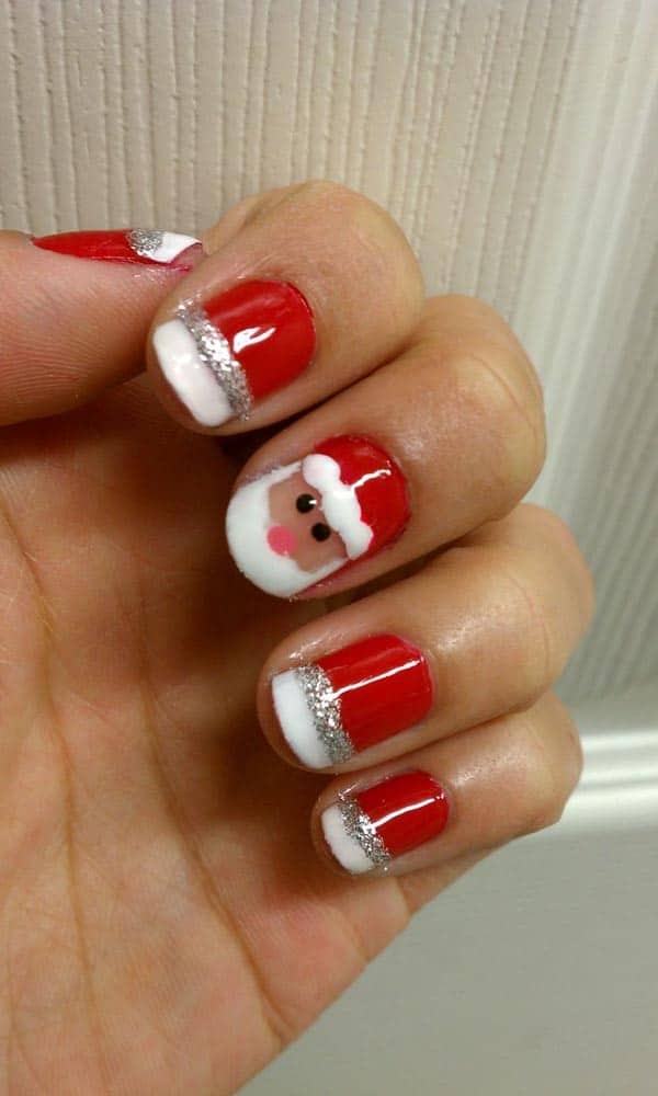 Lovely Santa Claus Nail Design for Christmas