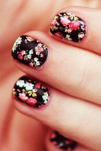 Vintage White Nail Design with Flowers