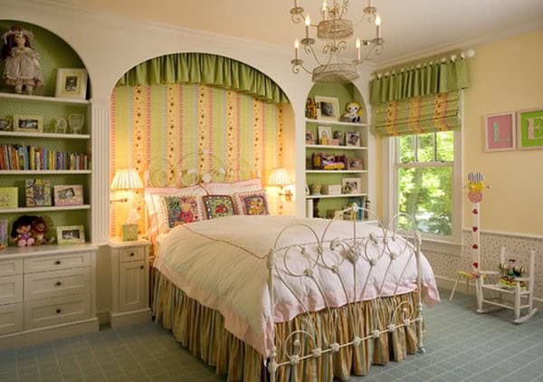 Artsy Bedroom Design for Teenage Girls