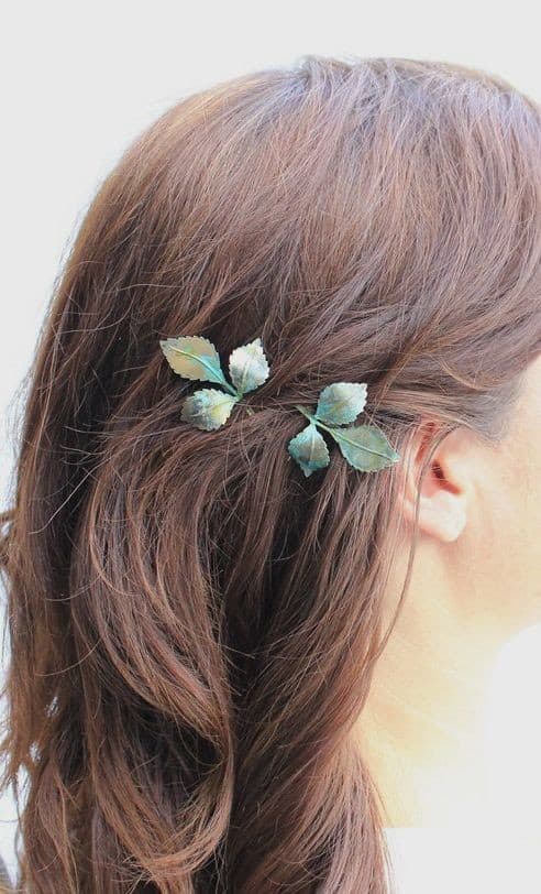 Leaf barrette