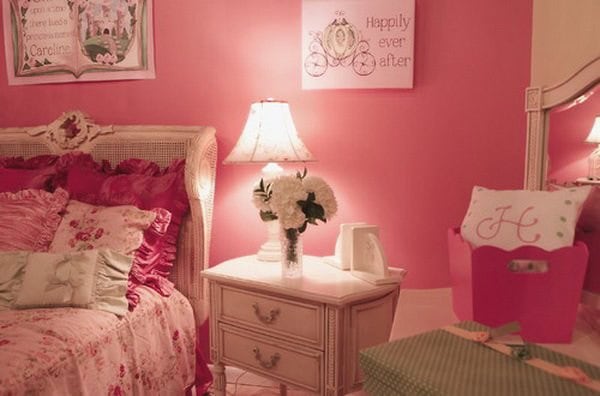 Romantic Pink Bedroom Design