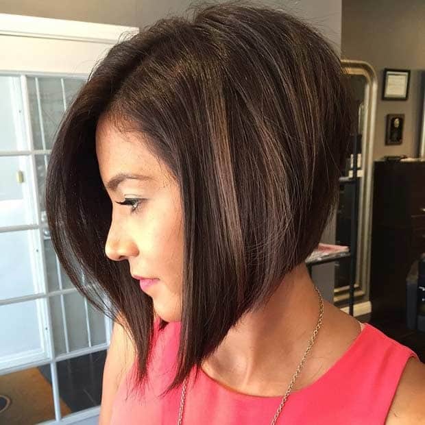 Loosely Curled Brown Bob with Highlights for Women with Thick Hair