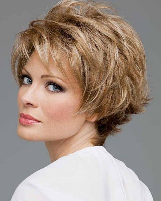 Chic Short Hairstyle for Mature Women